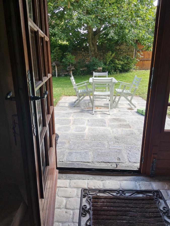 Domaine Des Maillets Bed & Breakfast Blot-l'Eglise Exterior photo