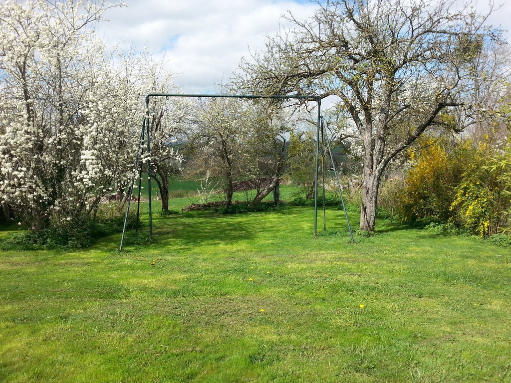 Domaine Des Maillets Bed & Breakfast Blot-l'Eglise Room photo